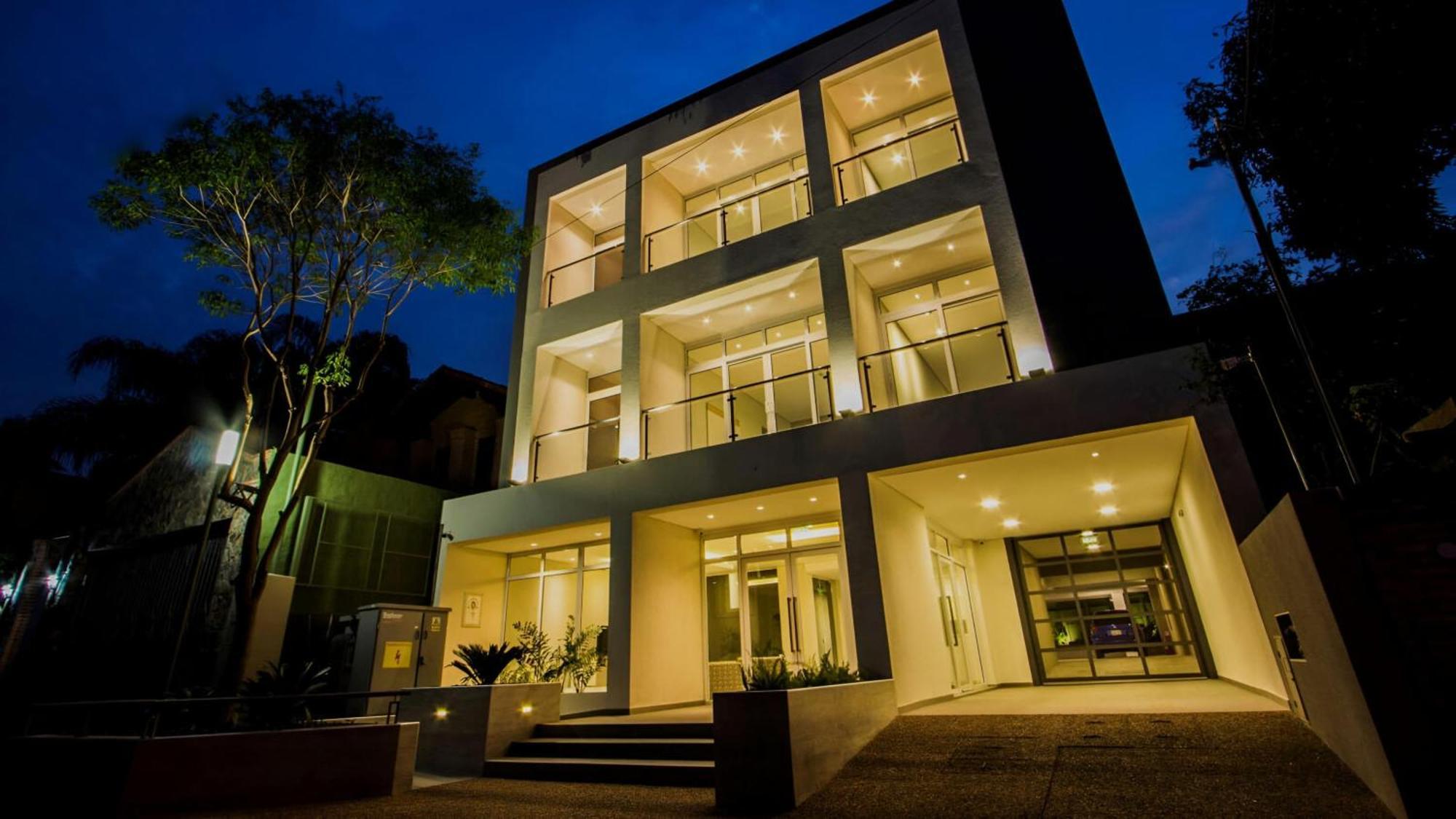 Tapu'A Departamentos Aparthotel Asunción Exterior photo